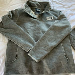NorthFace Quarter Zip